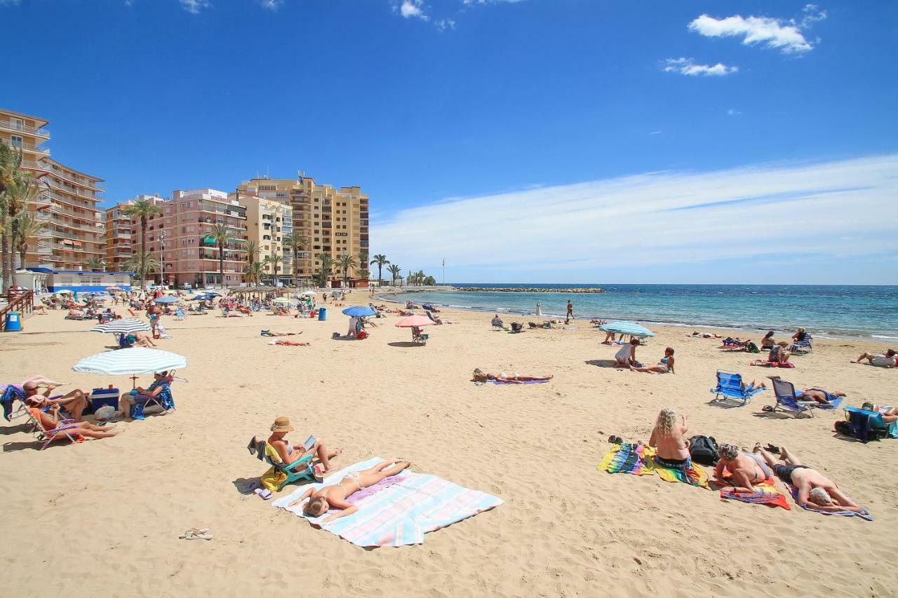 דירות טורבייחה Zoa Happy Vacations מראה חיצוני תמונה